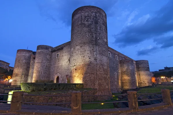 Zamek Ursino w Włochy Sycylia catania — Zdjęcie stockowe