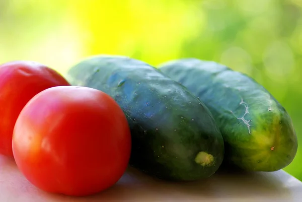 Tomato and cucumber. — Stock Photo, Image
