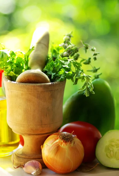 Utensils and ingredients of mediterranic cuisine. — Stock Photo, Image