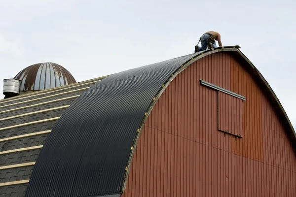 stock image Roofing a red barn