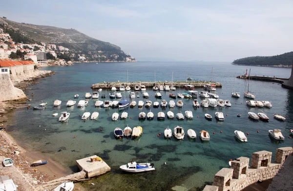 Barcos no porto de Dubrovnik — Fotografia de Stock