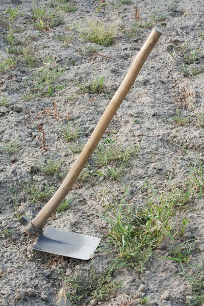 锄头花园工具 — 图库照片