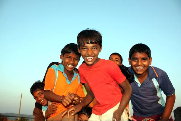 Счастливые бедные дети Стоковое Изображение