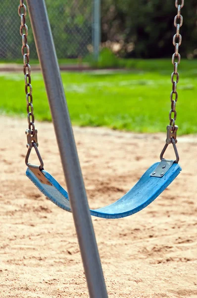 Jeden samotny swing — Zdjęcie stockowe