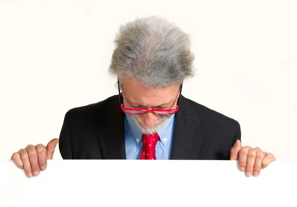 Muž drží prázdné znaky — Stock fotografie