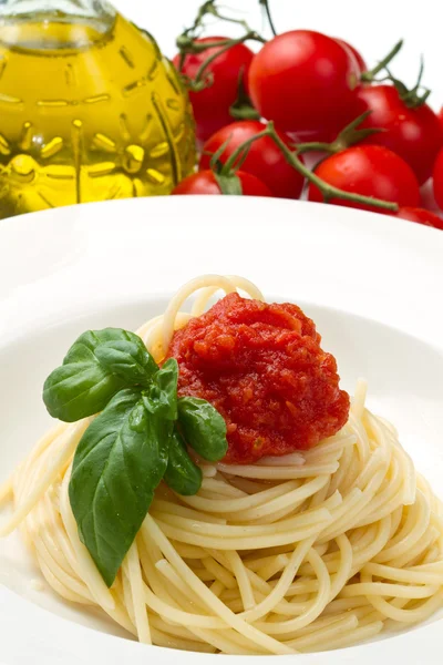 Spaghetti med tomat — Stockfoto