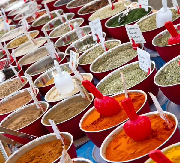 Spices in market — Stock Photo, Image