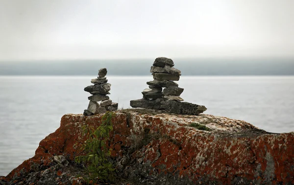Stenen marker inukshuk — Stockfoto