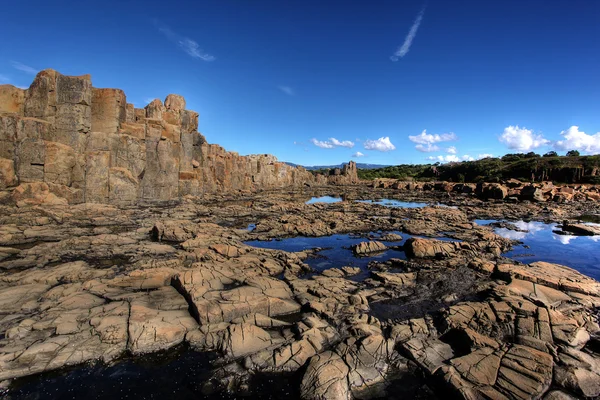 Formações rochosas costeiras — Fotografia de Stock