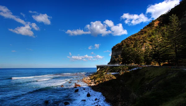 Θάλασσα cliff γέφυρα — Φωτογραφία Αρχείου