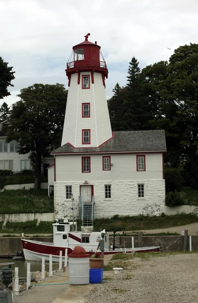 Lighthouse against sky — Stock Photo, Image