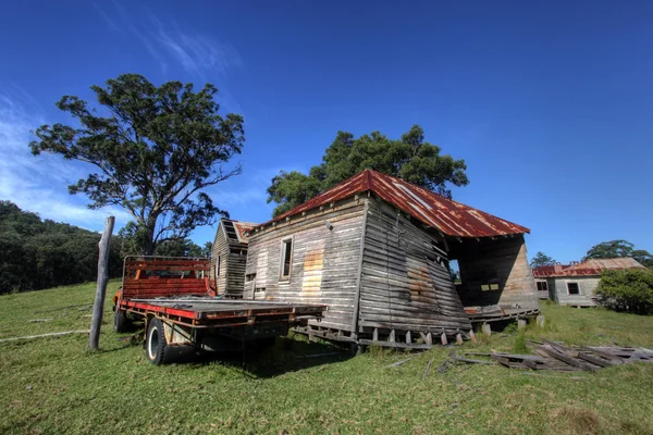 Cottage rustico in legno — Foto Stock