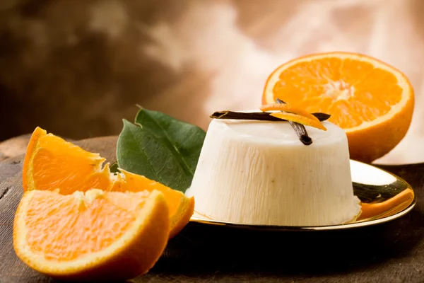 Vanille oranje pudding — Stockfoto