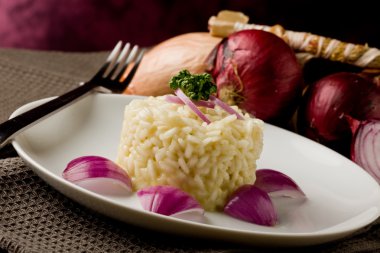 Risotto kırmızı soğan ile