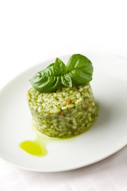 Fesleğenli risotto