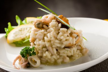 Risotto ile deniz ürünleri