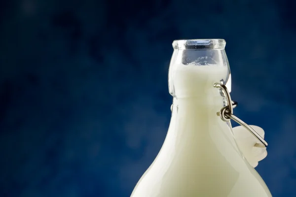 Φιάλη γάλακτος — Φωτογραφία Αρχείου