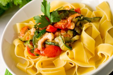 Pasta with Zucchini and Shrimps 2 clipart