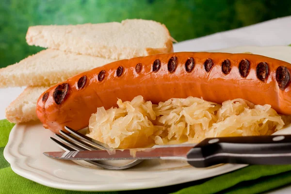 Gegrilde worst - hot dog — Stockfoto