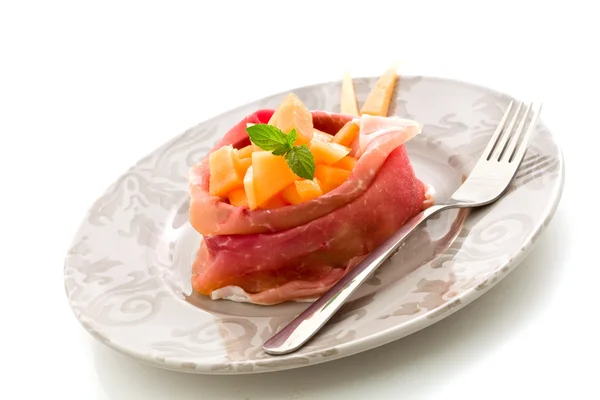 Stuffed ham with melon — Stock Photo, Image