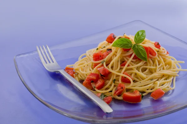 Sarımsaklı ve yağlı spagetti. — Stok fotoğraf