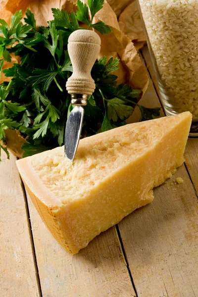 Συστατικά για Ριζότο με τυρί grana — Φωτογραφία Αρχείου