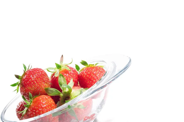 在一碗美味的草莓 — 图库照片