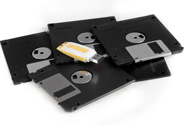 Disc and usb — Stock Photo, Image