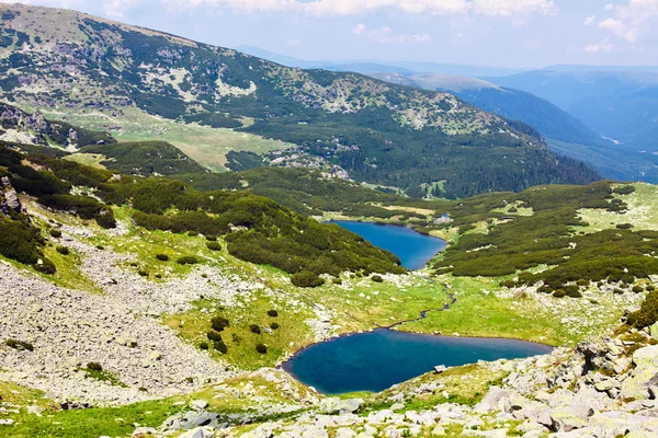 Jezioro vidal i calcescu w górach maczeta — Zdjęcie stockowe