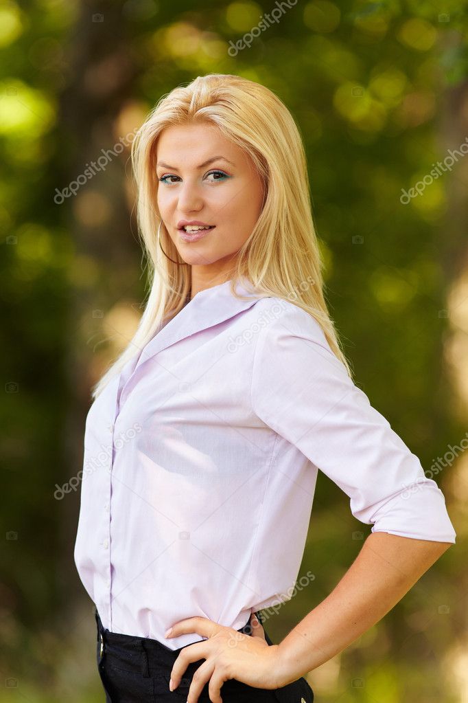 Young businesswoman outdoor