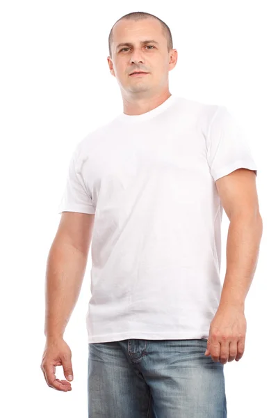 Beyaz tişört ile genç adam — Stok fotoğraf