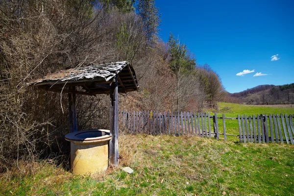 Antique well — Stock Photo, Image