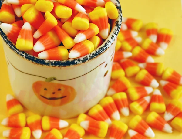 Halloween słodycze kukurydza — Zdjęcie stockowe