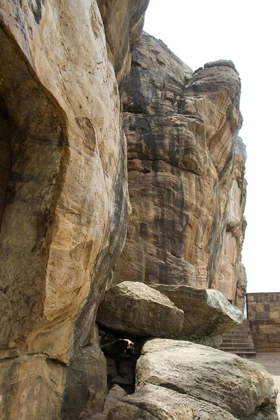 Gigantiska rocky väggar — Stockfoto