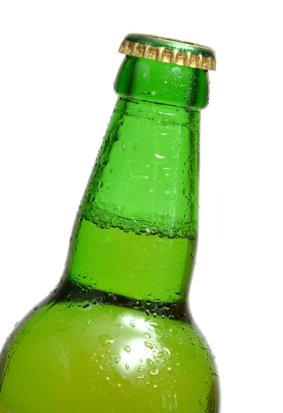 A cerveja está numa garrafa. — Fotografia de Stock