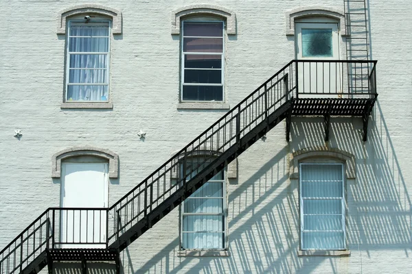 Fire escape on the side of a building — Stock Photo, Image