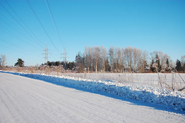 Landsbygd på vintern — Stockfoto