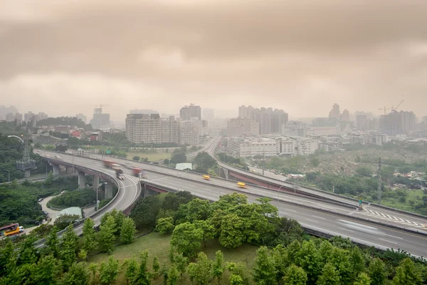 나쁜 날씨 도시 풍경 — 스톡 사진