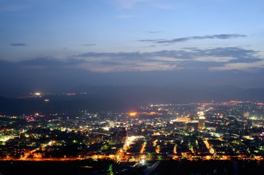 Şehir gece çekimi