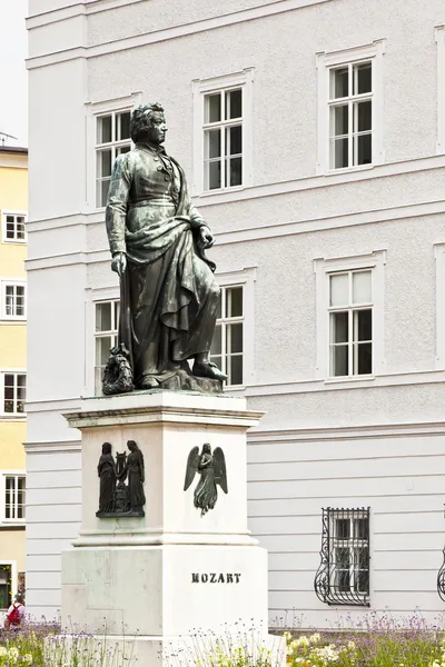 Mozart socha salzburg — Stock fotografie