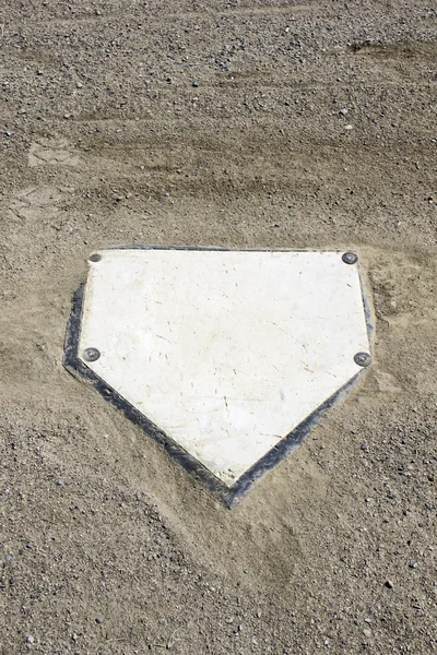 Placa inicial de beisebol e cascalho vertical — Fotografia de Stock