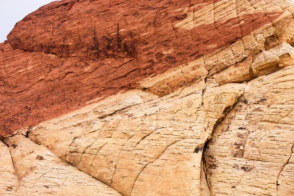 茶色、赤い岩壁 — ストック写真