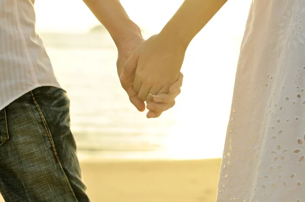 Holding Hands — Stock Photo, Image