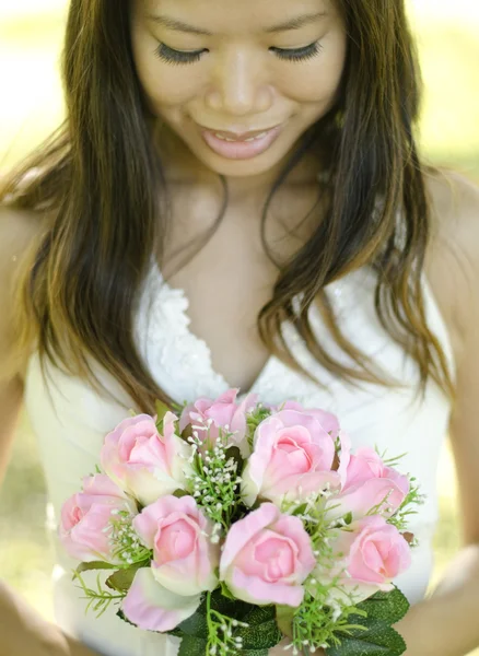 Outdoor Bride — Stock Photo, Image