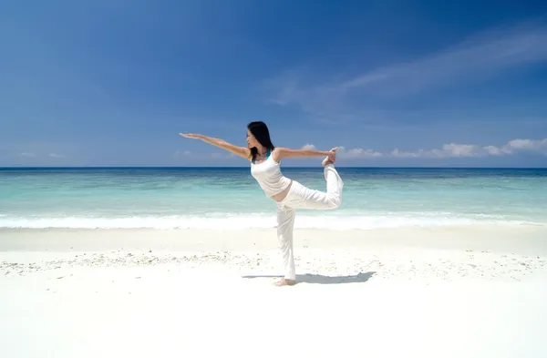 Beach Yoga — Stock Photo, Image