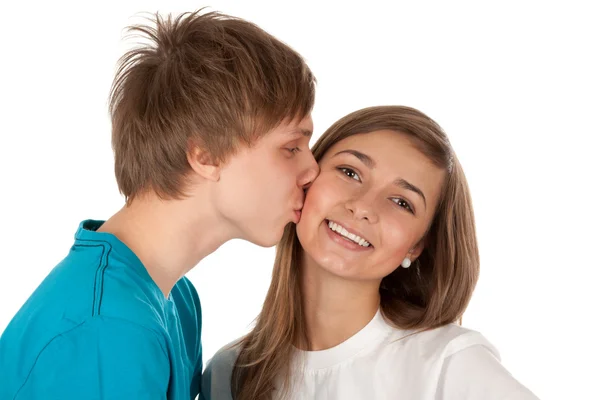 Pojke kyssar flicka — Stockfoto