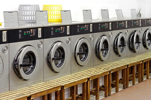 Laundry shop — Stock Photo, Image