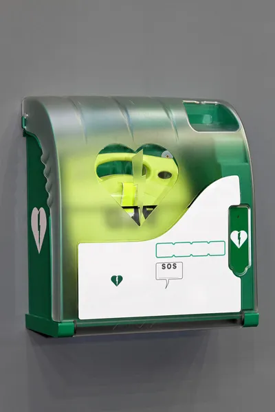 Automatyczny defibrylator zewnętrzny — Zdjęcie stockowe