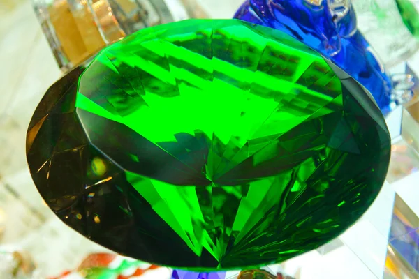 Green diamond — Stock Photo, Image