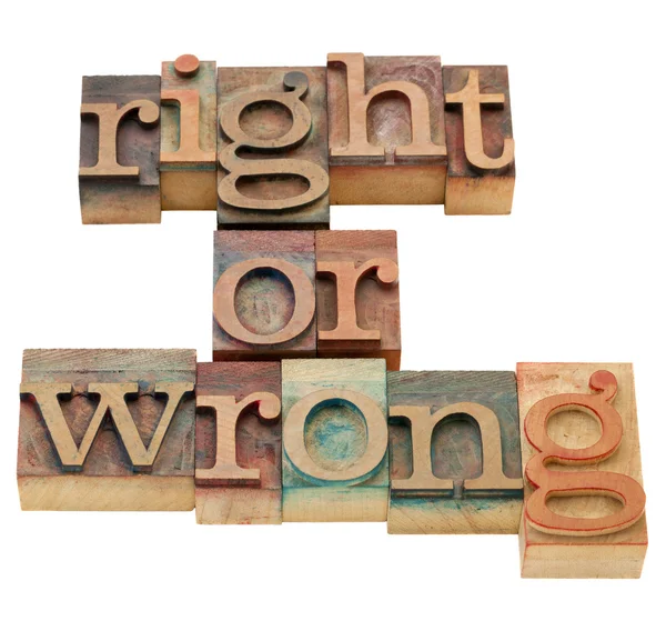 Right or wrong moral dilemma — Stock Photo, Image